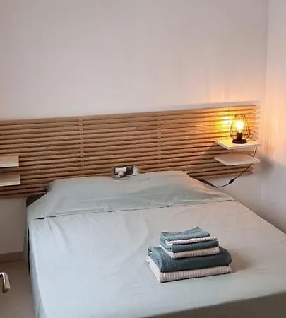 Duplex Met Zwembad, L'ampolla, Apartment